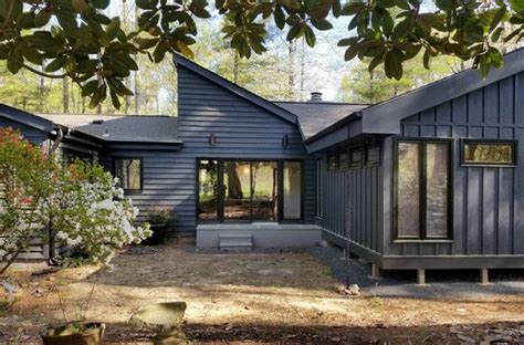 Black Magic Exterior Paint: A Practical and Stylish Solution for Busy Families